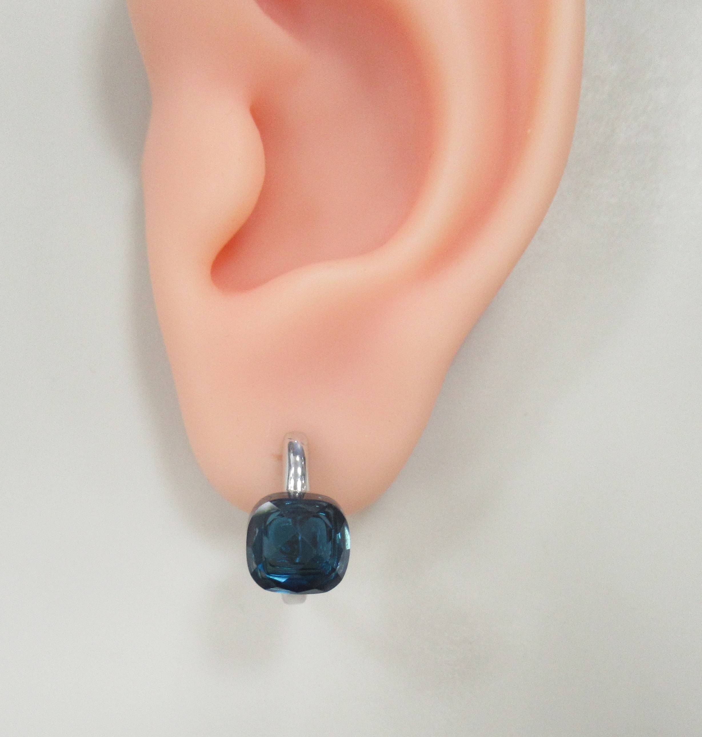 Серебряные серьги с топазами Лондон